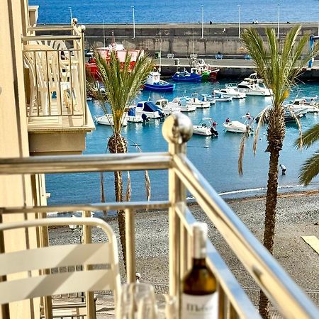 Number 5 At The Marina, Playa San Juan Beach Плайя-де-Сан-Хуан Экстерьер фото