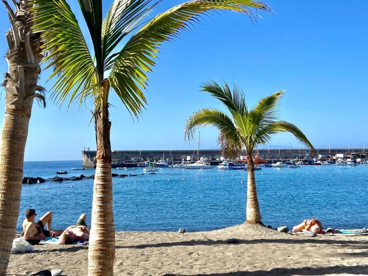 Number 5 At The Marina, Playa San Juan Beach Плайя-де-Сан-Хуан Экстерьер фото